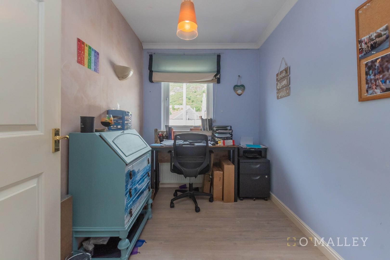 21. Bedroom 3 1.jpg